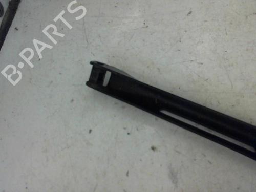 Front windshield wiper arm AUDI A8 D3 (4E2, 4E8) 4.2 TDI quattro | BP37301395C143 - Image 4