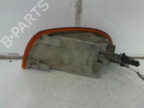 Used Right front indicator Right front indicator 37296560 37296560