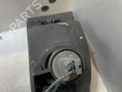 Left front indicator TOYOTA RAV 4 II (_A2_) 2.0 D 4WD (CLA20_, CLA21_, CLA20R, CLA21R) | BP37302220C32 - Image 3