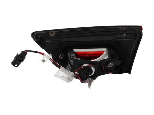 left-tailgate-light-renault-clio-iv-bh_-2012-2013-2014-2015-2016-2017-2018-2019-2020-2021-37331040 main image