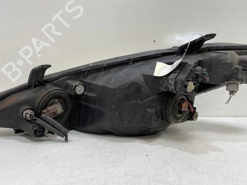 right-headlight-toyota-previa-ii-_r3_-2000-2001-2002-2003-2004-2005-2006-37319854 main image