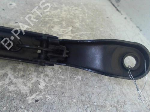 Used Front windshield wiper arm Front windshield wiper arm 37304448 37304448