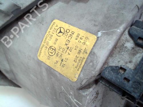 right-headlight-mercedes-benz-c-class-w203-2000-2001-2002-2003-2004-2005-2006-2007-37306875 main image