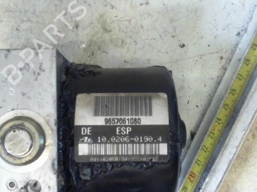 ABS pump CITROËN C5 II Break (RE_) 2.0 HDi (RERHRH) | BP37302067M43 - Image 2