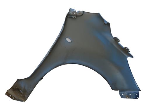 Used Left front fenders Left front fenders 37615659 37615659