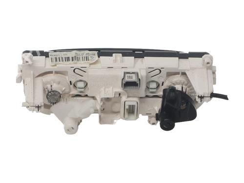 climate-control-renault-clio-iv-bh_-2012-2013-2014-2015-2016-2017-2018-2019-2020-2021-37340324 main image