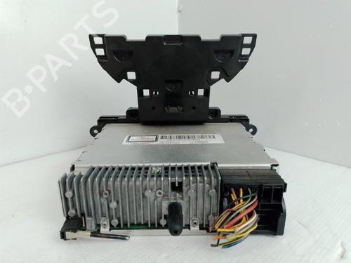 Used Radio Radio 37321139 37321139