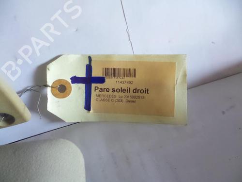 Used Right sun visor Right sun visor 37299366 37299366