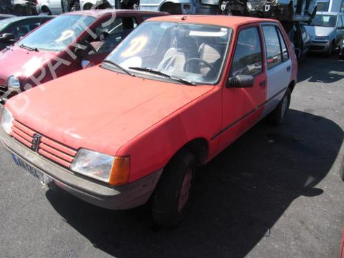 Used Parts PEUGEOT 205 I (741A/C) 4797364