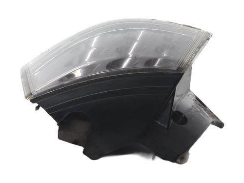 right-taillight-mitsubishi-outlander-ii-cw_w-2005-2006-2007-2008-2009-2010-2011-2012-37339528 main image