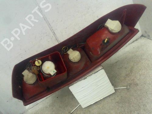left-taillight-peugeot-807-eb_-2002-37303693 main image