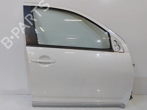 Used Right front door Right front door 37619443 37619443