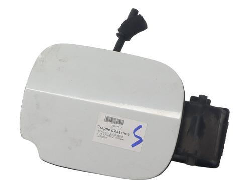 fuel-flap-renault-clio-iii-br01-cr01-2005-2006-2007-2008-2009-2010-2011-2012-2013-2014-37346225 main image
