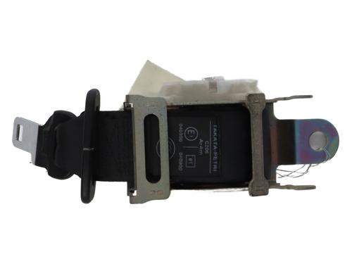 rear-center-seatbelt-peugeot-partner-mpv-5_-g_-1996-37329453 main image