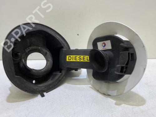 fuel-flap-citroen-c4-picasso-ii-2013-37322479 main image