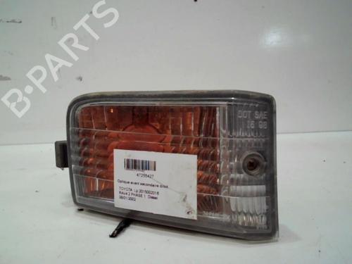 right-front-indicator-toyota-rav-4-ii-_a2_-2000-2001-2002-2003-2004-2005-37306205 main image