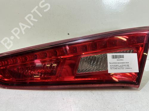 right-tailgate-light-alfa-romeo-giulietta-940_-2010-2011-2012-2013-2014-2015-2016-2017-2018-2019-2020-37327031 main image