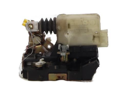 front-right-lock-renault-kangoo-express-fc01_-1997-37331396 main image