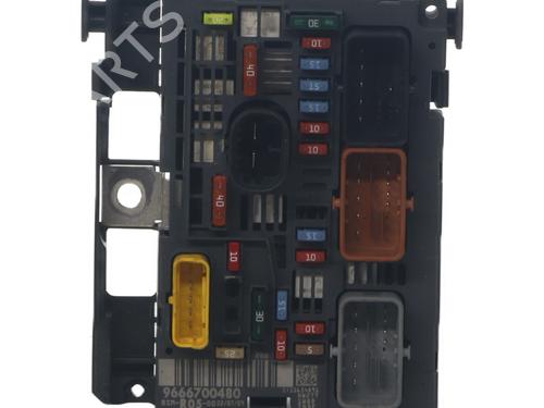 Fuse box PEUGEOT 308 CC (4B_) 2.0 HDi | BP37347436E1 - Image 3