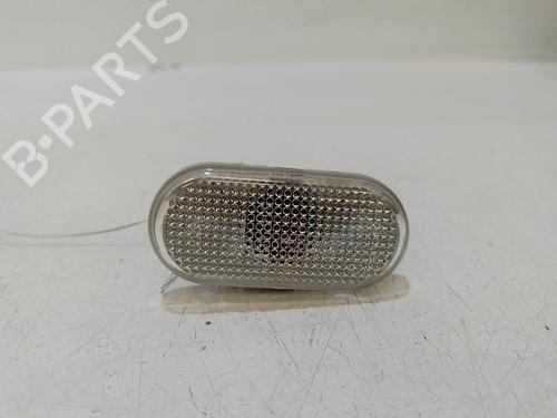 Blinker vorne rechts für Blinker vorne rechts 37312580 37312580