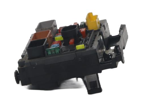 Fuse box CITROËN C5 III (RD_) 1.6 HDi 110 (RD9HL0, RD9HR8, RD9HRA) | BP37341525E1 - Image 2