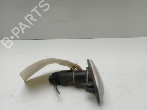 Right front indicator OPEL ZAFIRA A MPV (T98) 2.0 DTI 16V (F75) | BP37299871C33 - Image 3