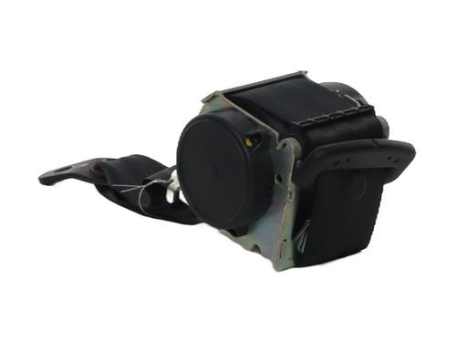 rear-right-seatbelt-dacia-sandero-ii-2012-37334865 main image