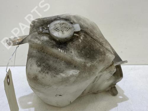Used Windscreen washer tank Windscreen washer tank 37319028 37319028