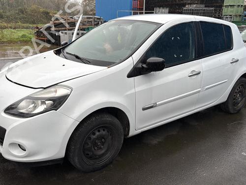 Switch RENAULT CLIO III (BR0/1, CR0/1) | BP37339838I30 - Image 9
