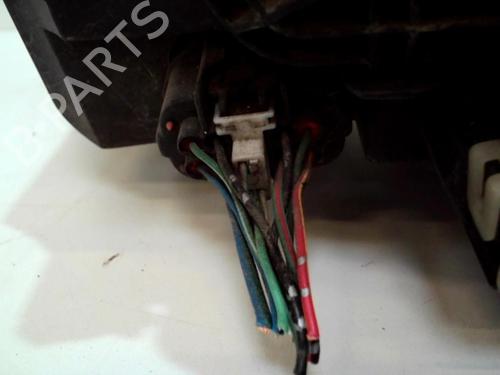 right-headlight-mazda-6-hatchback-gg-2002-2003-2004-2005-2006-2007-2008-37306212 main image