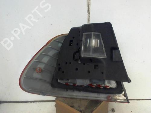 right-taillight-bmw-3-e46-1997-1998-1999-2000-2001-2002-2003-2004-2005-37302398 main image