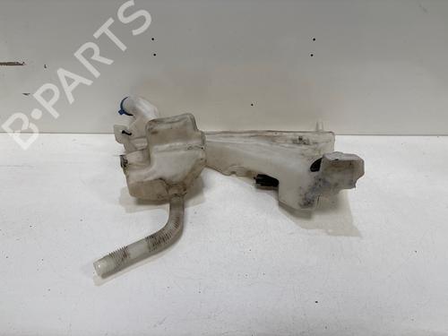 Used Windscreen washer tank Windscreen washer tank 37617161 37617161