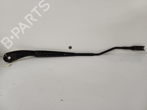 front-windshield-wiper-arm-dacia-sandero-iii-2021-37753964 main image