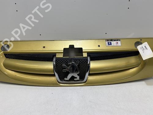 Used Grille Grille 37615927 37615927
