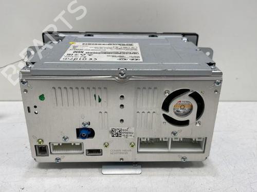 Used Radio Radio 37321158 37321158