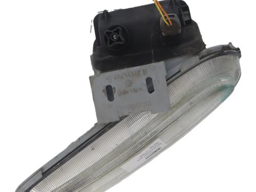 Farol Nevoeiro frente direito Farol Nevoeiro frente direito 37482558 37482558
