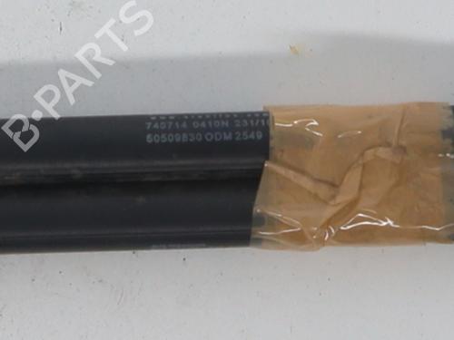 Used Tailgate lift support Tailgate lift support 37339230 37339230