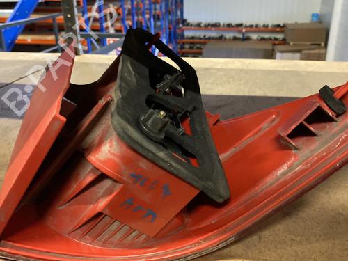 Right taillight PEUGEOT 1007 (KM_) 1.4 HDi | BP37299005C35 - Image 3