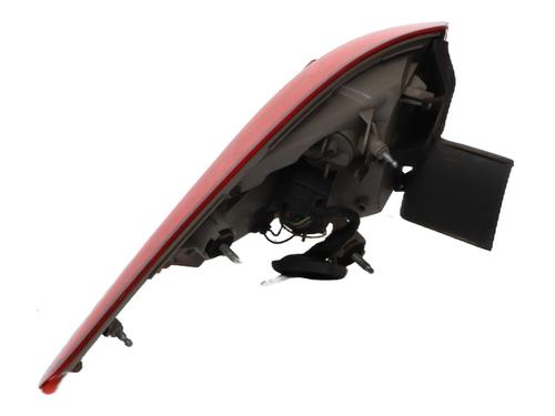 right-taillight-ford-focus-iii-turnier-2010-2011-2012-2013-2014-2015-2016-2017-2018-2019-2020-37330625 main image