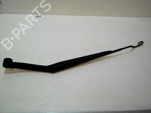 front-windshield-wiper-arm-kia-carens-iii-mpv-un-2006-2007-2008-2009-2010-2011-2012-2013-37308393 main image