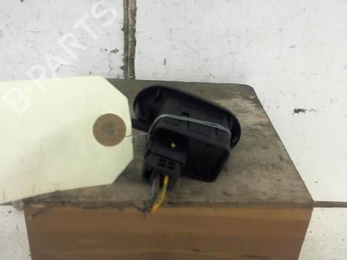 Used Right front window switch Right front window switch 37301350 37301350