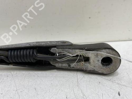 Used Rear windshield wiper arm Rear windshield wiper arm 37321803 37321803