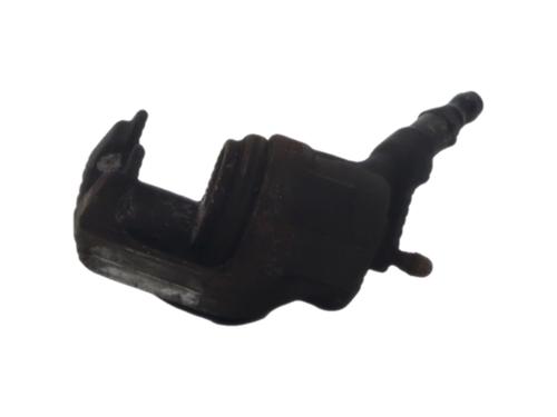 Used Right front brake caliper Right front brake caliper RENAULT 4 (112_) 1.1 (1128, S128) (34 hp) 40532065 40532065
