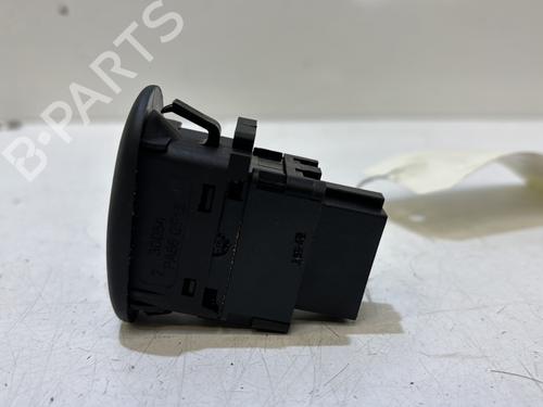 Used Right front window switch Right front window switch 37326466 37326466