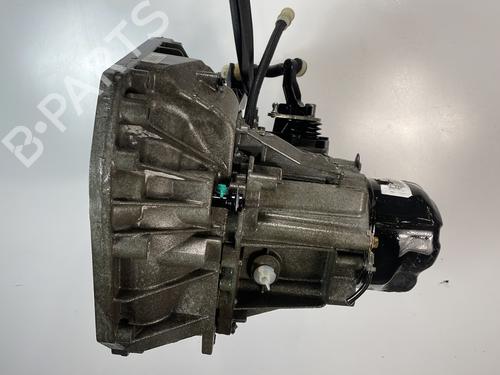 gearbox-dacia-sandero-ii-2012-37334861 main image