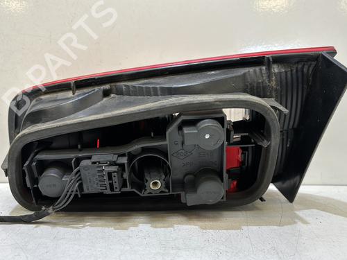 left-tailgate-light-renault-laguna-ii-bg01_-2001-2002-2003-2004-2005-2006-2007-37298408 main image