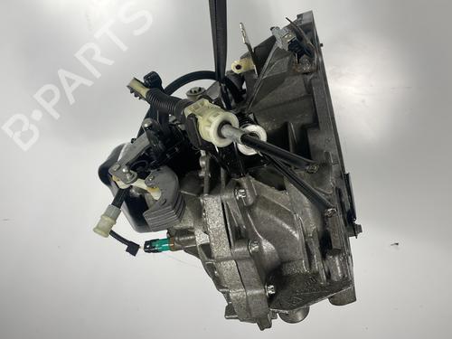 gearbox-dacia-sandero-ii-2012-37331609 main image