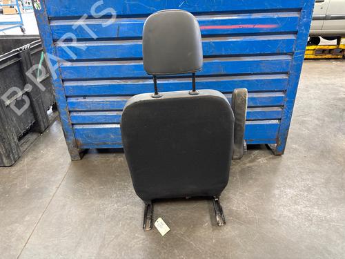 Left front seat RENAULT TRAFIC III Van (FG_) 2.0 dCi 120 (FGMN) | BP38269986C15 - Image 3
