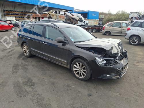 Headlight switch SKODA SUPERB II Estate (3T5) 1.6 TDI | BP37332979I24 - Image 10