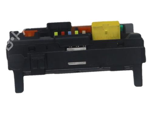 Used Fuse box Fuse box 37349413 37349413